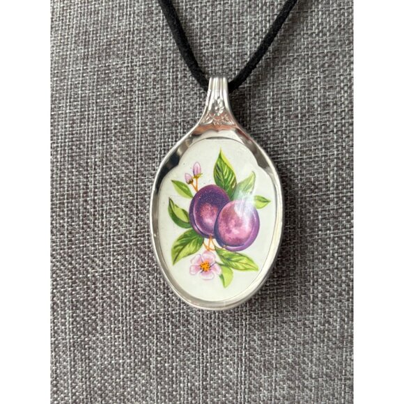 Vintage Avon Jelly Fruit Pendant Necklace: Plums silver souvenir spoon - Picture 2 of 6